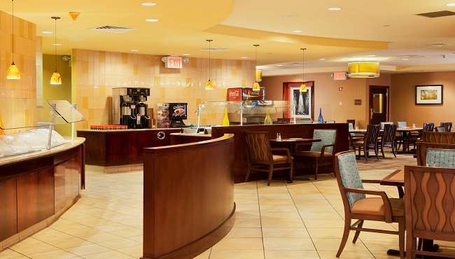 Фото Отель Doubletree by Hilton New York Jfk Airport