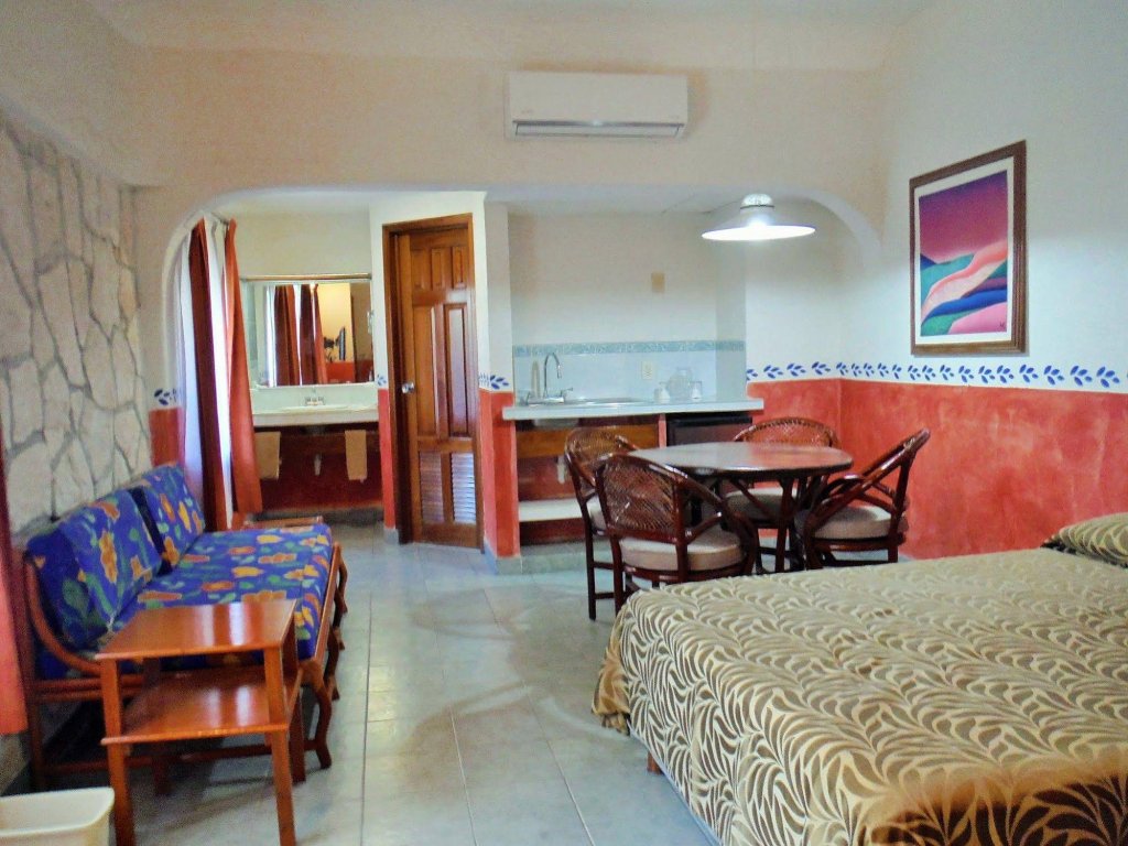 Фото Selina Cancun Downtown