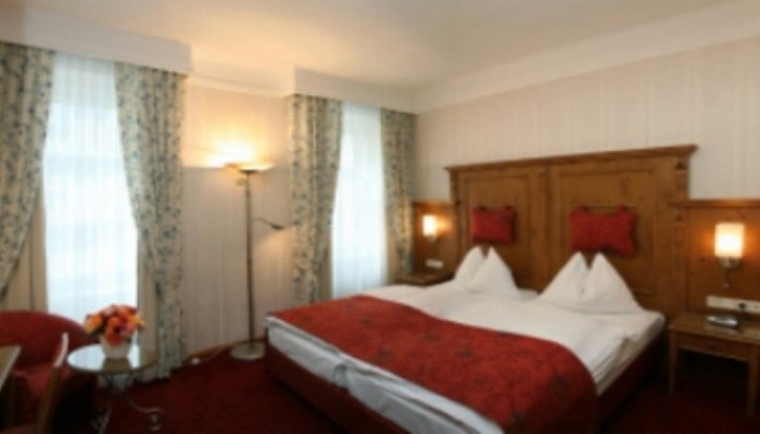 Фото отеля 2