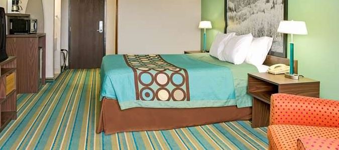Фото Super 8 by Wyndham Denver Stapleton