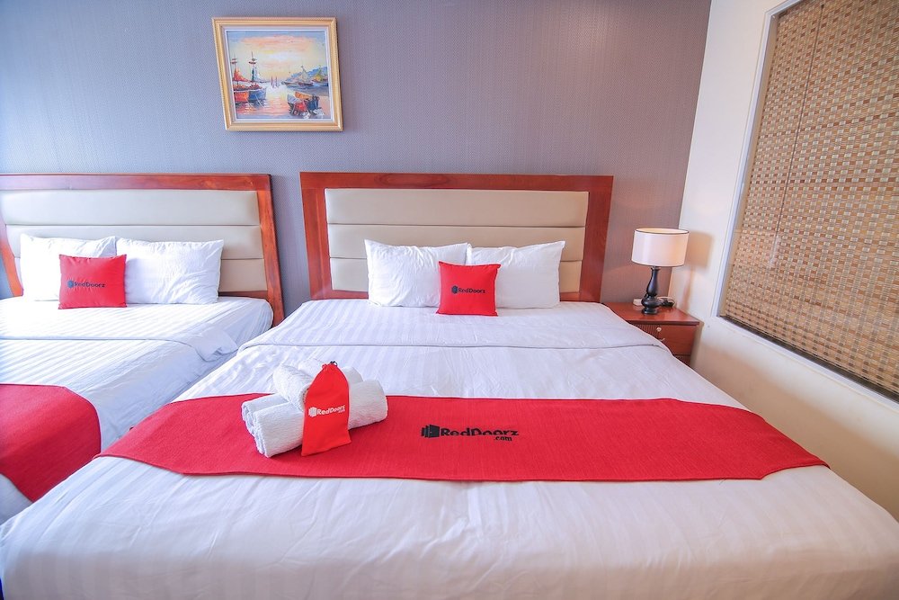 Фото RedDoorz Premium @ Nguyen Thai Son Street