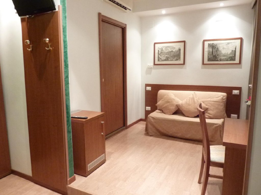 Фото Hotel Louisiana