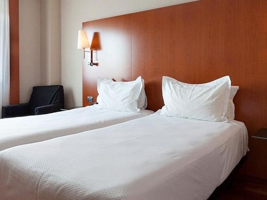 Фото Hotel Sercotel Ab Rivas