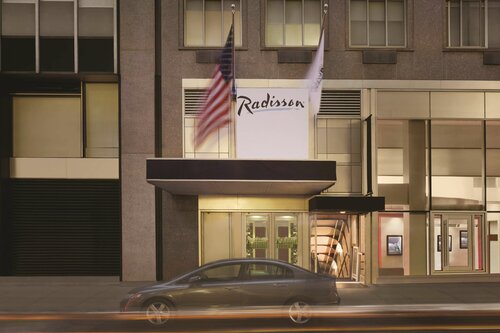 Гостиница DoubleTree by Hilton New York Midtown Fifth Ave в Нью-Йорке