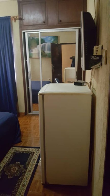 Фото Larbi-Duodu Hotel