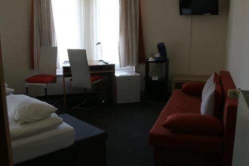 Фото Hotel Moerser Hof