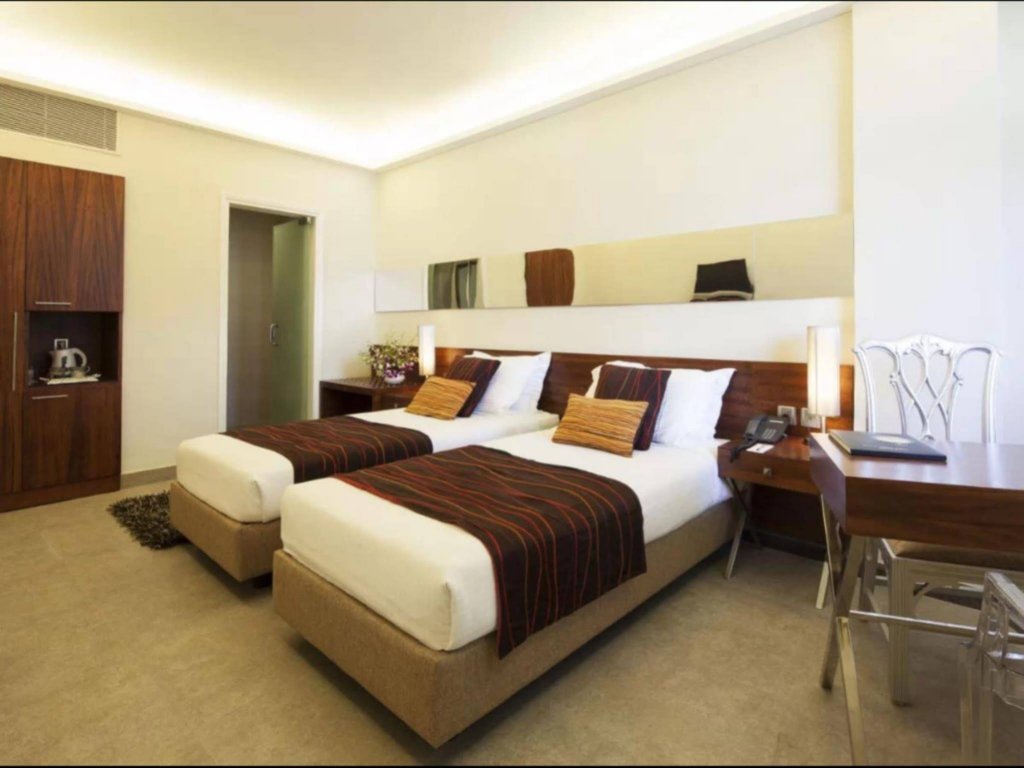 Фото Hotel Diplomat