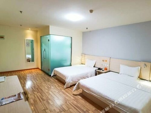 Гостиница 7 Days Inn Jinan Lixia District Zhengfu Branch в Цзинане