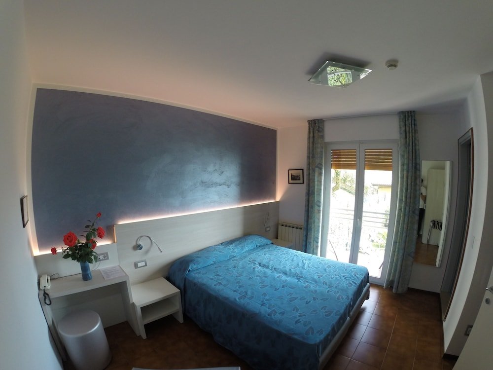 Фото Albergo Villa Edera