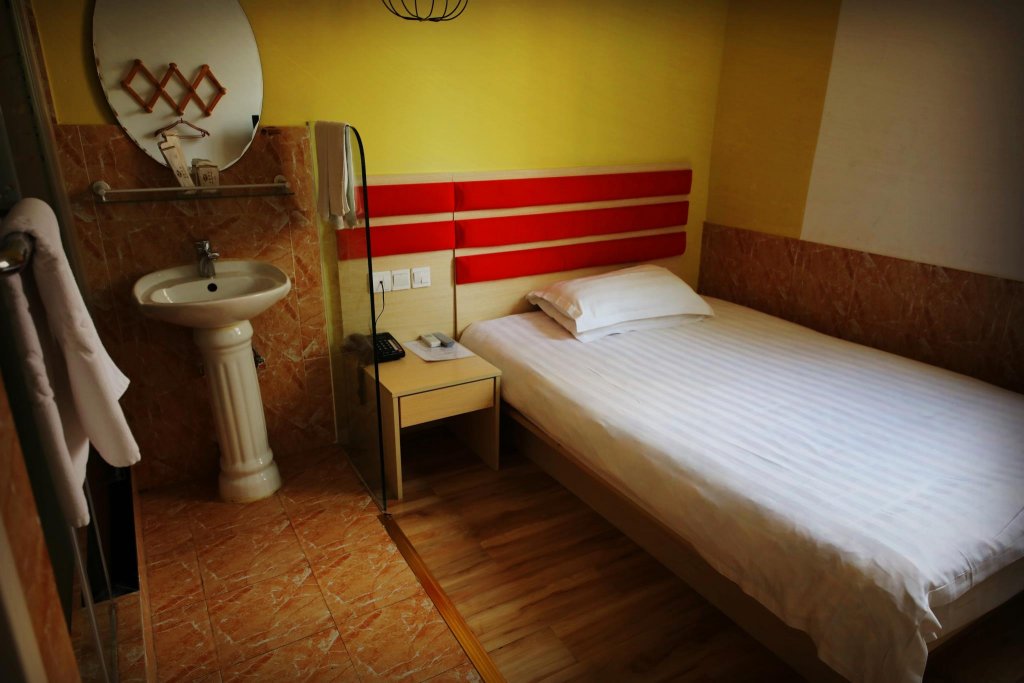 Фото Phoenix Hostel
