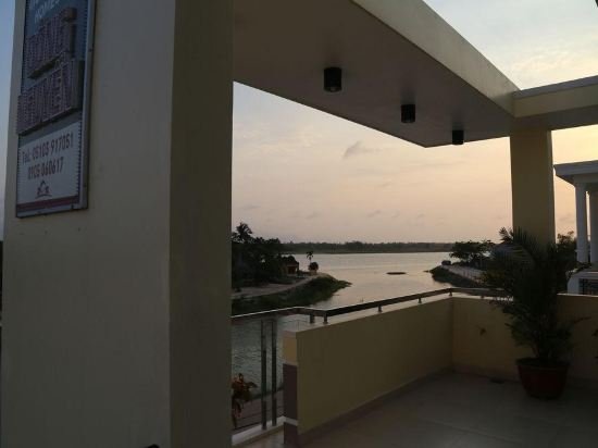 Фото Dong Nguyen Homestay Riverside