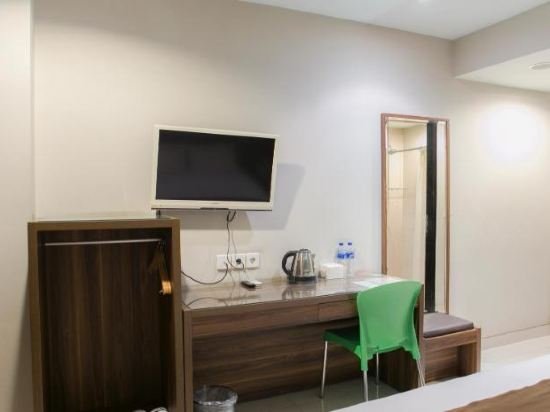 Фото Hotel New Coklat