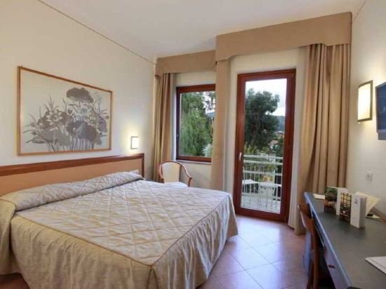 Фото Hotel Caravel