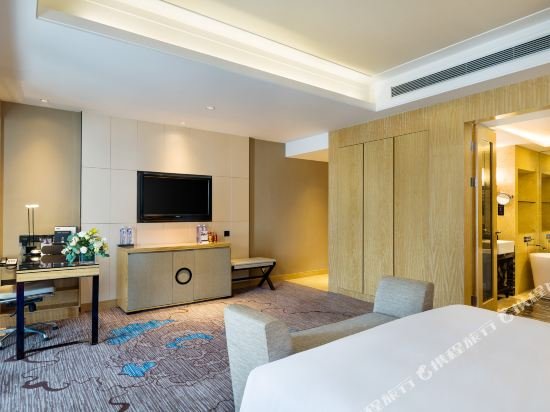 Фото Universal Hotel Urumqi