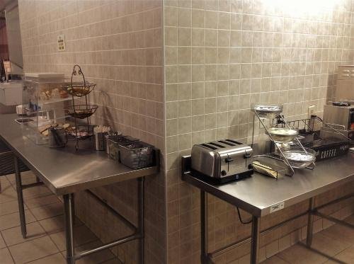 Фото Travelodge by Wyndham Valleyfair Shakopee