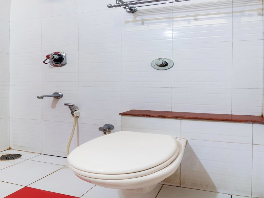 Фото Oyo 3778 Hotel Pulkeshi