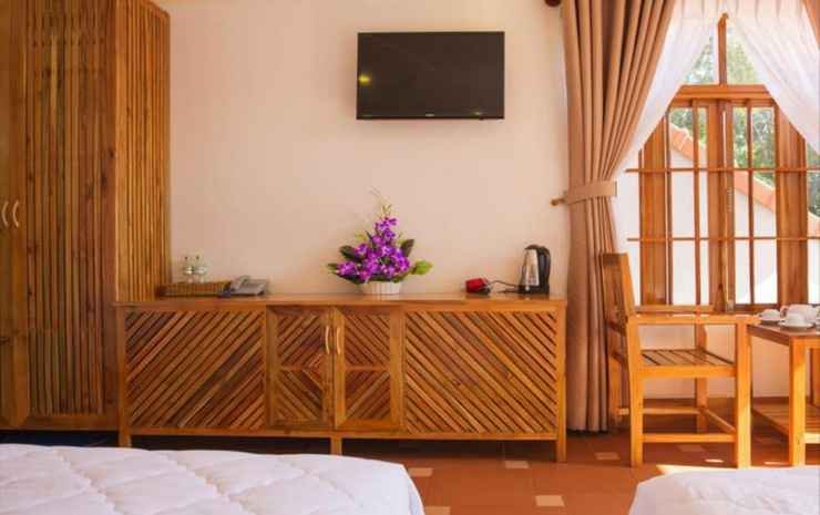Фото Little Garden Bungalow