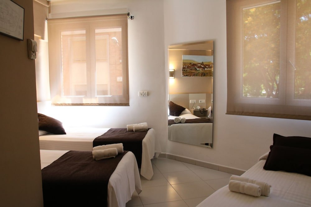 Фото Hotel Travessera