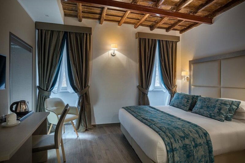 Гостиница Sun Suite Luxury Pantheon в Риме