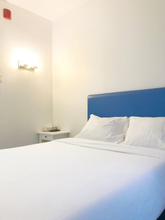 Фото Hotel 837