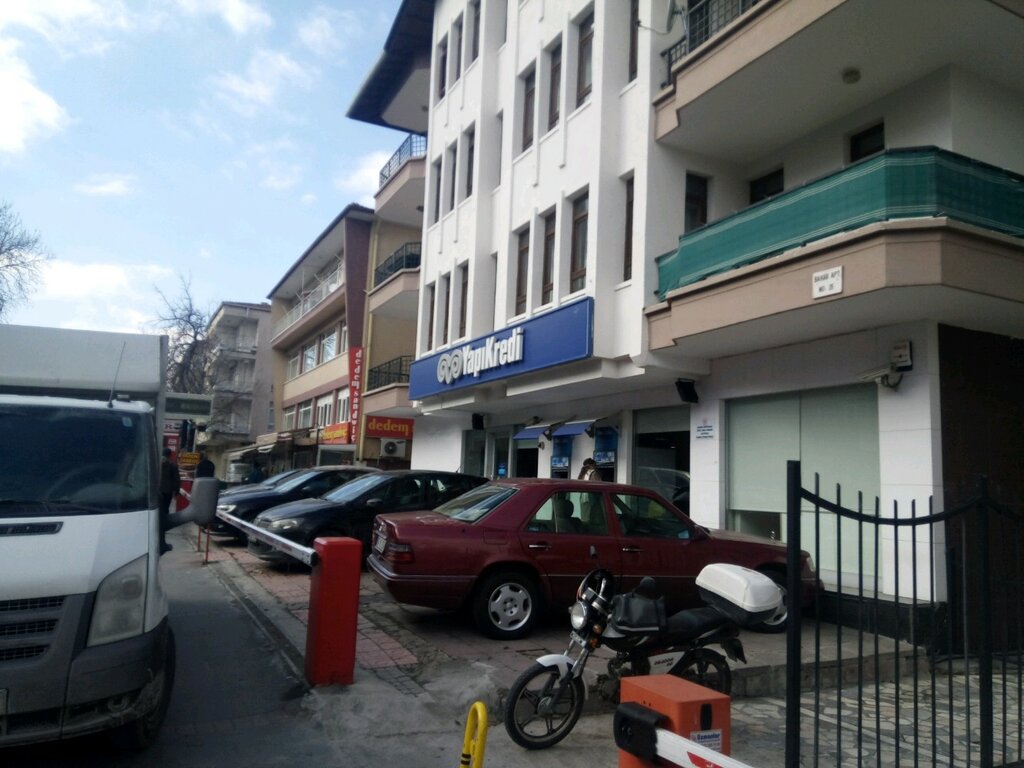 Bank Yapi Kredi, Ankara, photo