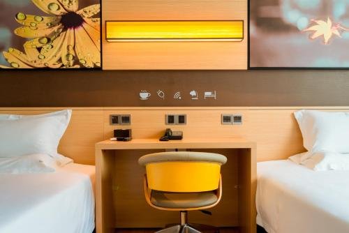 Фото Iu Hotel Yancheng Sheyang Tian Shang Ren Jian Branch