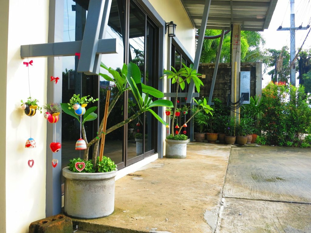 Hotel Wongmuang Place, Phuket Province, photo