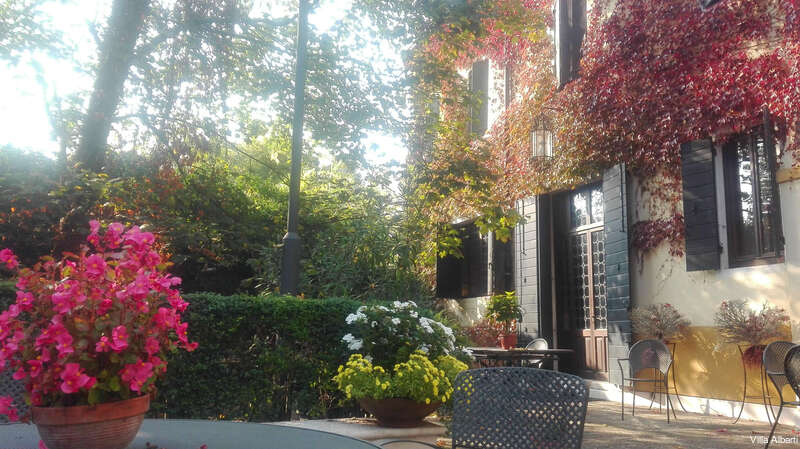 Фото Villa Alberti Hotel