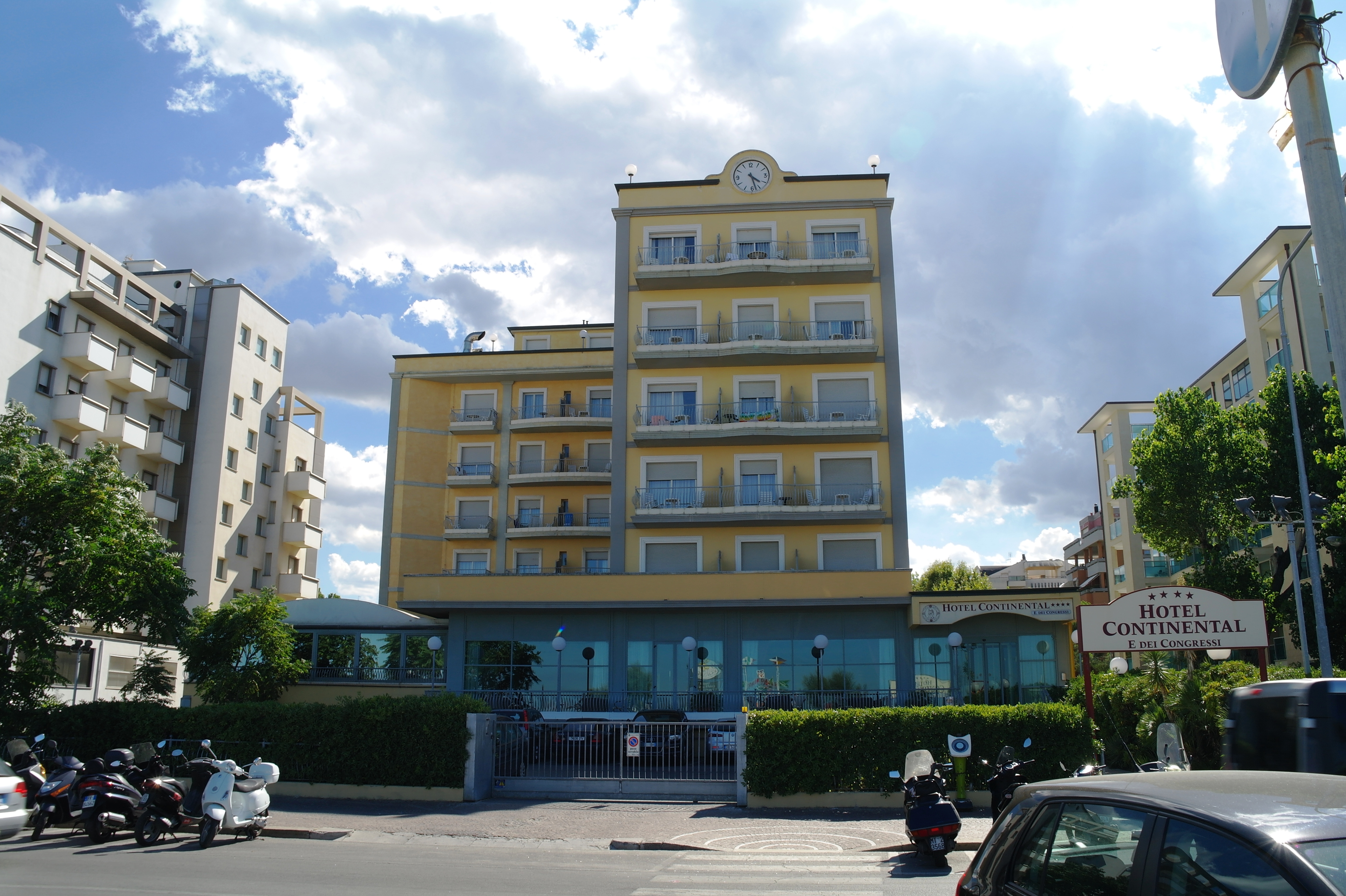 Фото Hotel Continental Rimini