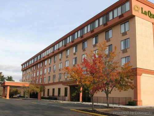 Гостиница Clarion Hotel Somerset - New Brunswick
