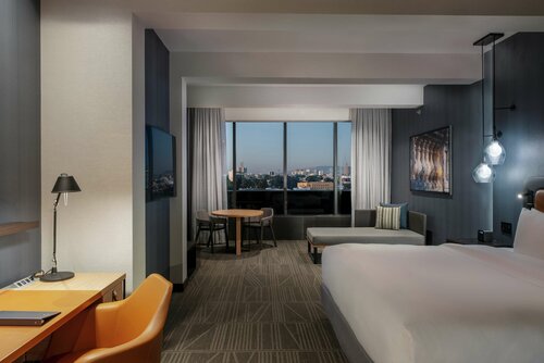 Гостиница Hilton Guadalajara Midtown в Гвадалахаре