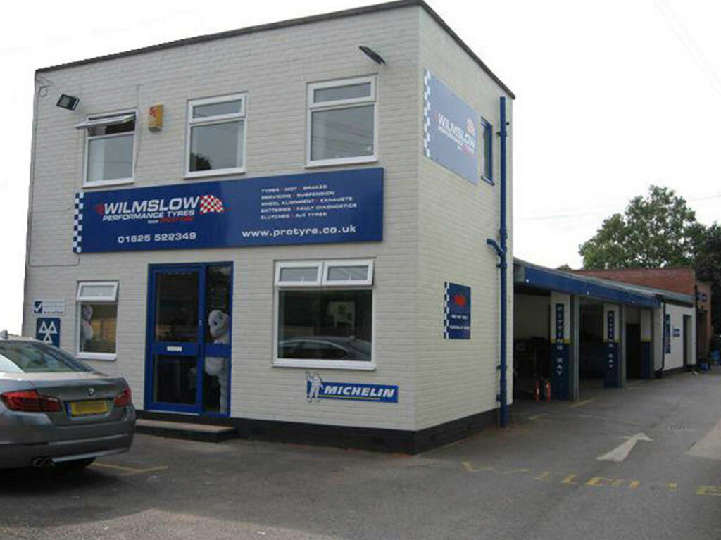 Vehicle assessment Wilmslow Performance Tyres- Team Protyre, England, photo