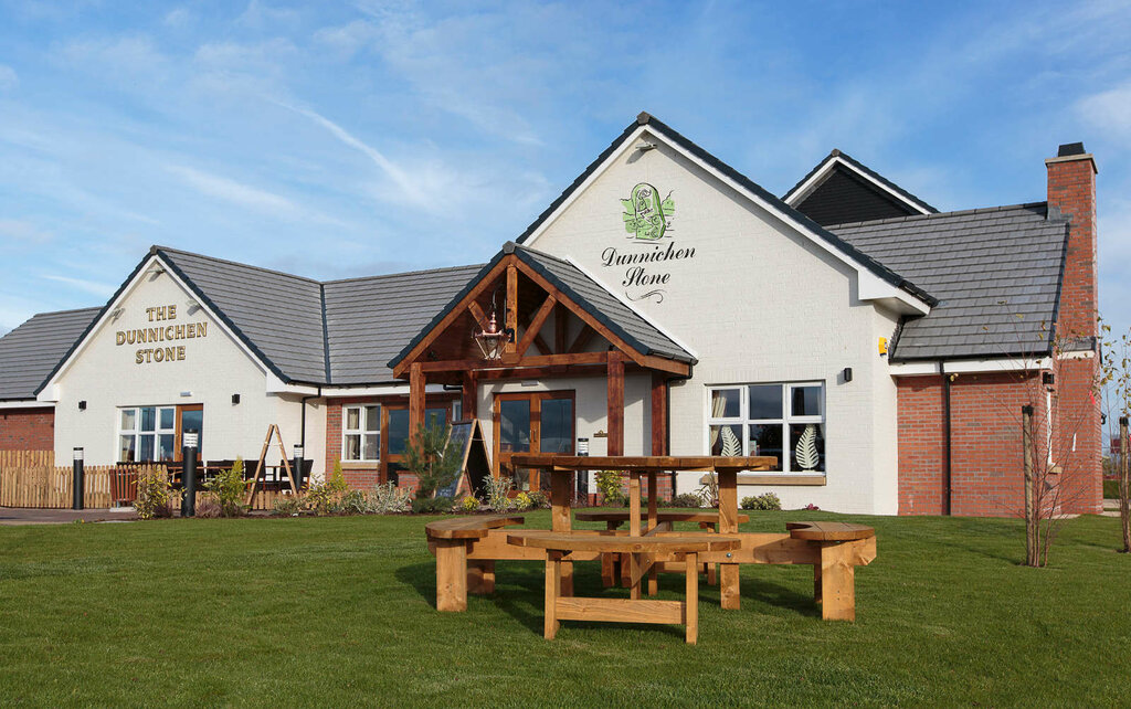 Bar, pub Dunnichen Stone, Angus Council, photo