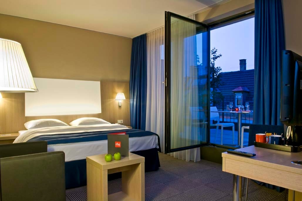 Фото Park Inn by Radisson Stuttgart