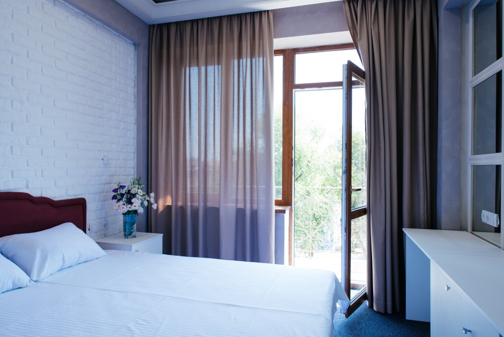 Фото ПетрОтель