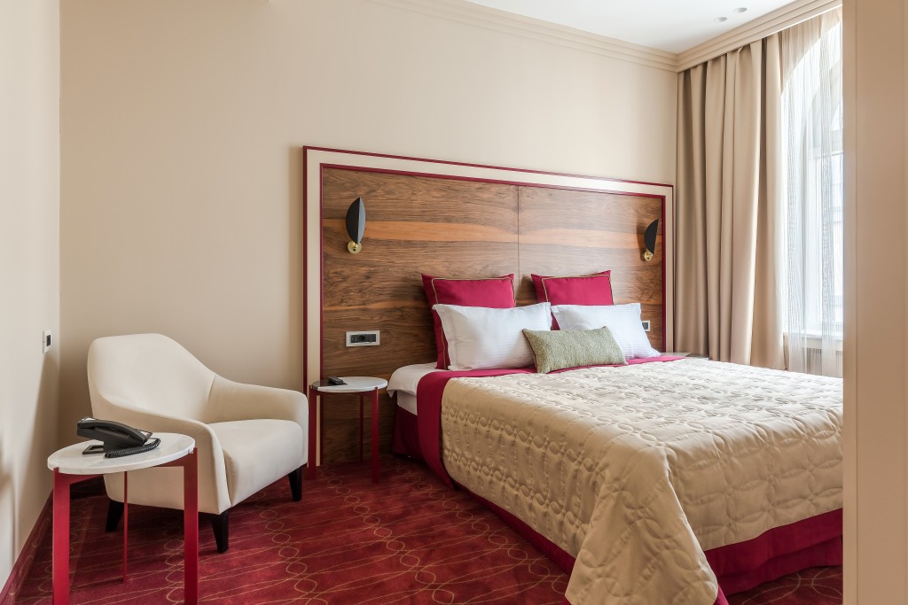 Фото Отель 1880