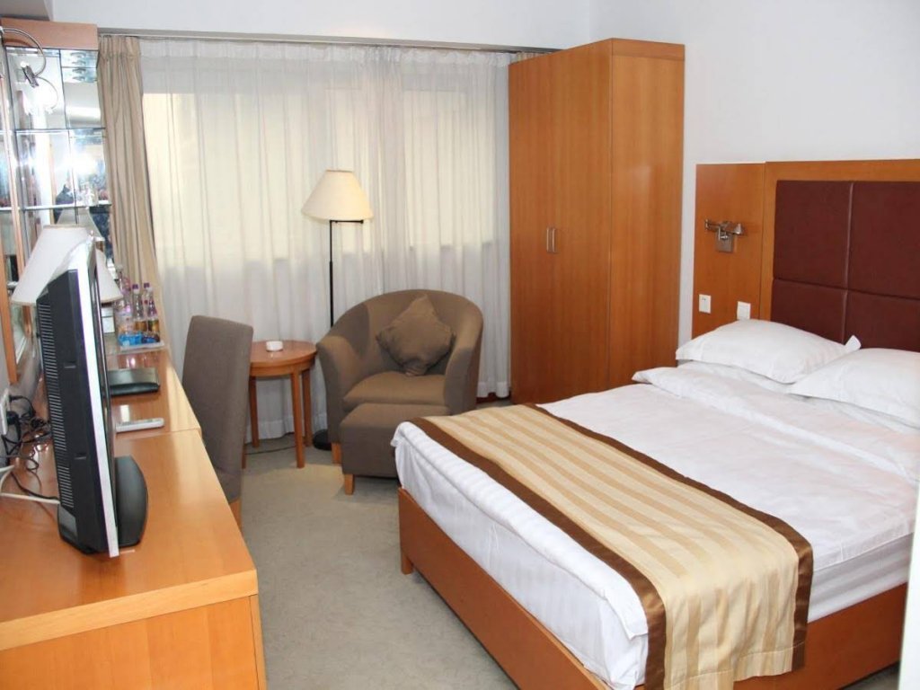 Фото The North Garden