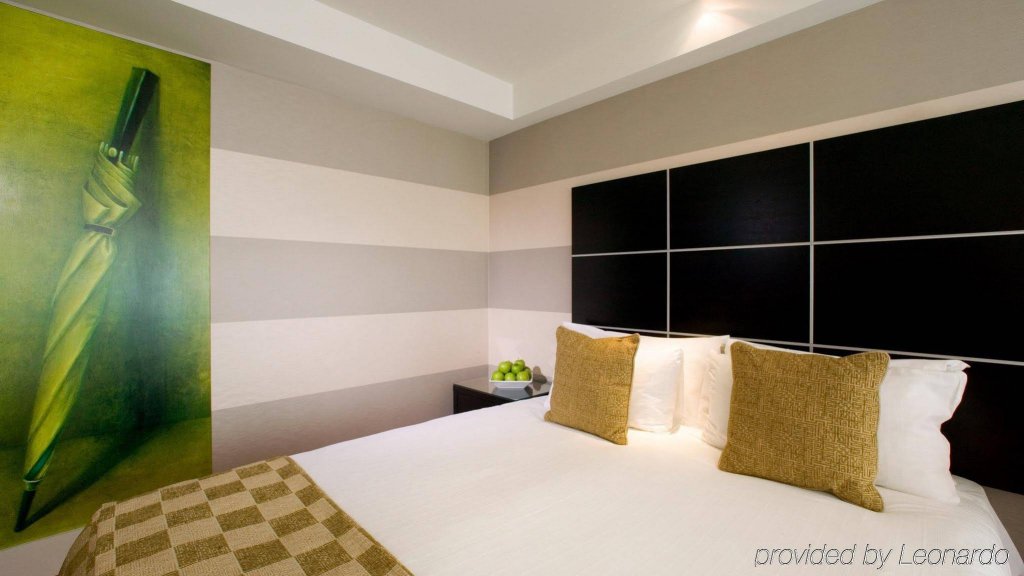 Фото Park Plaza London Riverbank