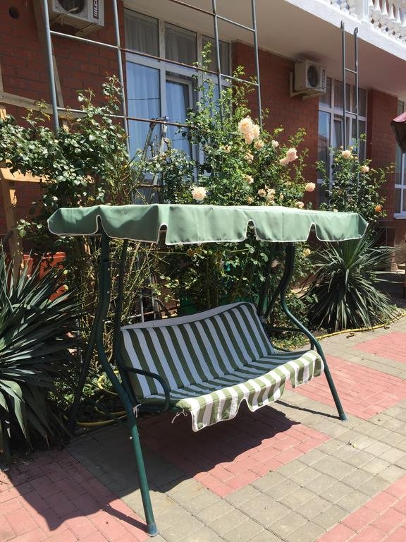 Фото Гостевой дом на Садовой 62