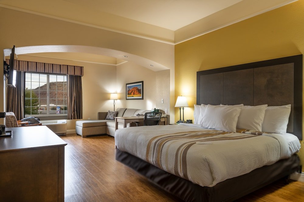 Фото La Quinta Inn & Suites by Wyndham St. George