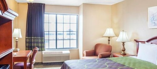 Гостиница Super 8 Motel - Westminister в Хантингтон-Бич