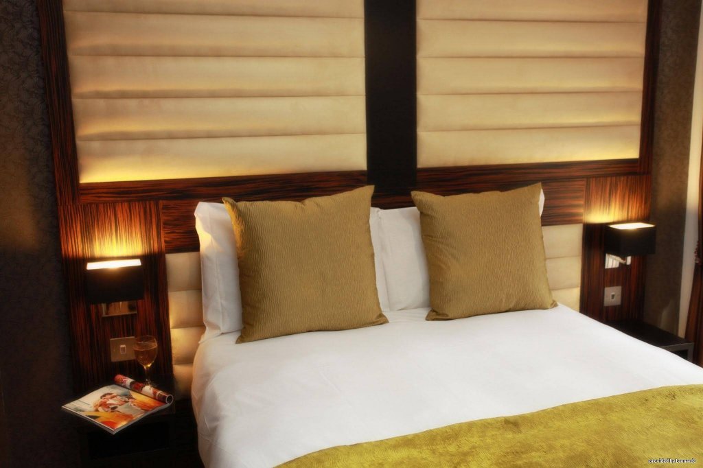 Фото Maitrise Suites