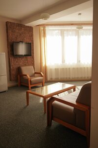 Hotel Vershina (posyolok Utulik, Kedrovy pereulok, 5), hotel