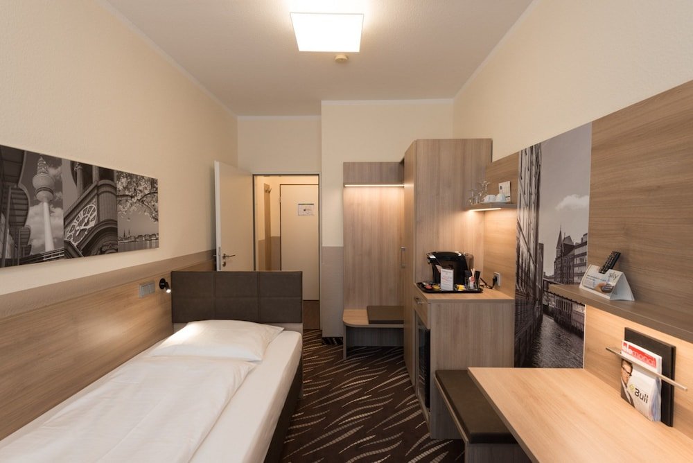 Фото Heikotel - Hotel Stadtpark Residenz