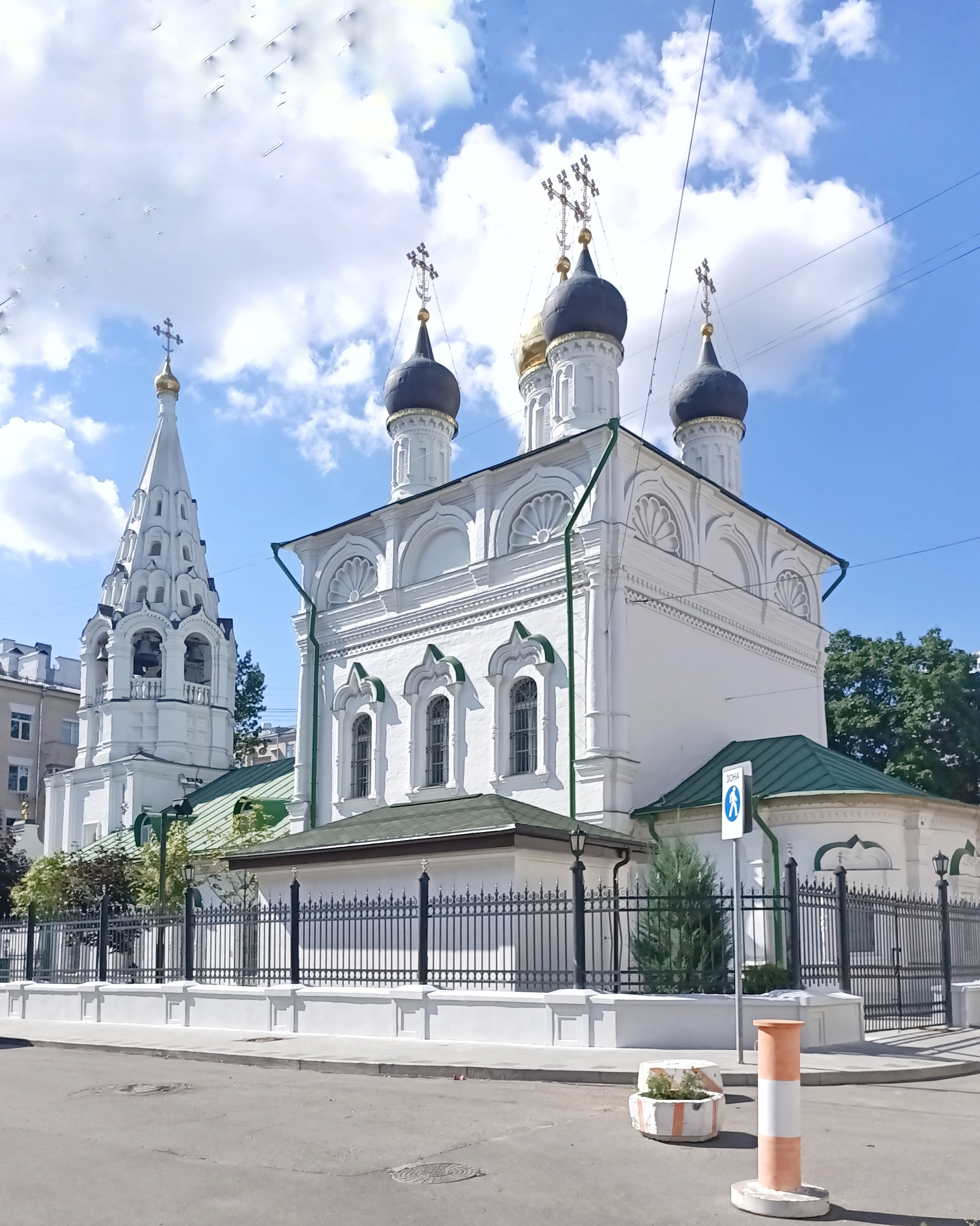 Файл:Тверь. Общий вид на Спасо-Преображенский соб. и Императорский дворец.1903г.