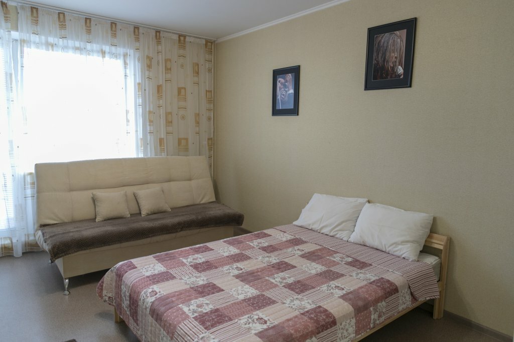Short-term housing rental Apartments On Tarasova Street, Chelyabinsk, photo