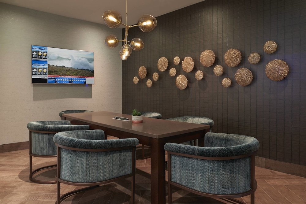 Фото Toronto Airport Marriott Hotel