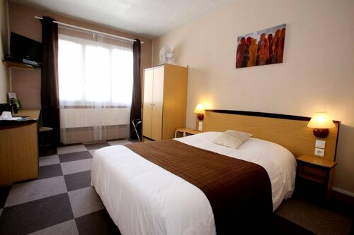 Гостиница Hotel La Coupe d'Or в Лизьё