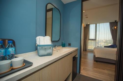 Фото Explore Hotel