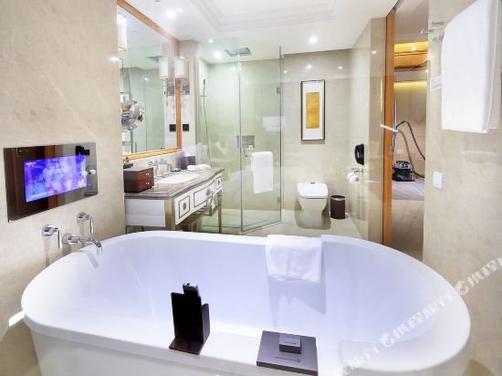 Фото Wyndham Grand Xiamen Haicang